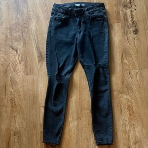 Stylish Black Distressed Women’s Jeans